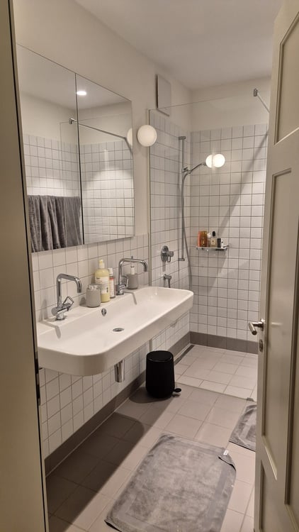 Wunderschöne Altbauwohnung nähe Kinderspital 13