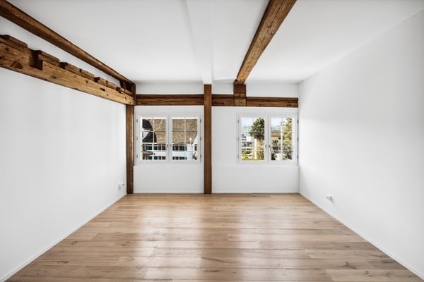 Neuwertige 1.5-Zimmerwohnung in historischem Gebäude 1