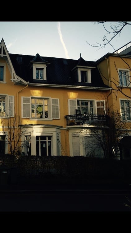 Room with Balkon in Villa Hottingen 2