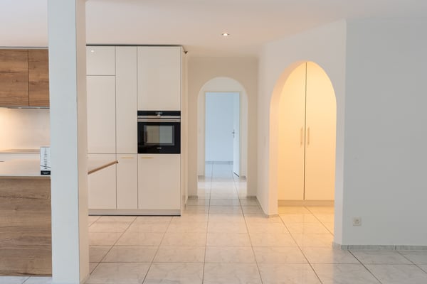 Exklusive 1.5 Zimmer-Wohnung: Terrasse, Hobbyraum & Tiefgarage 11