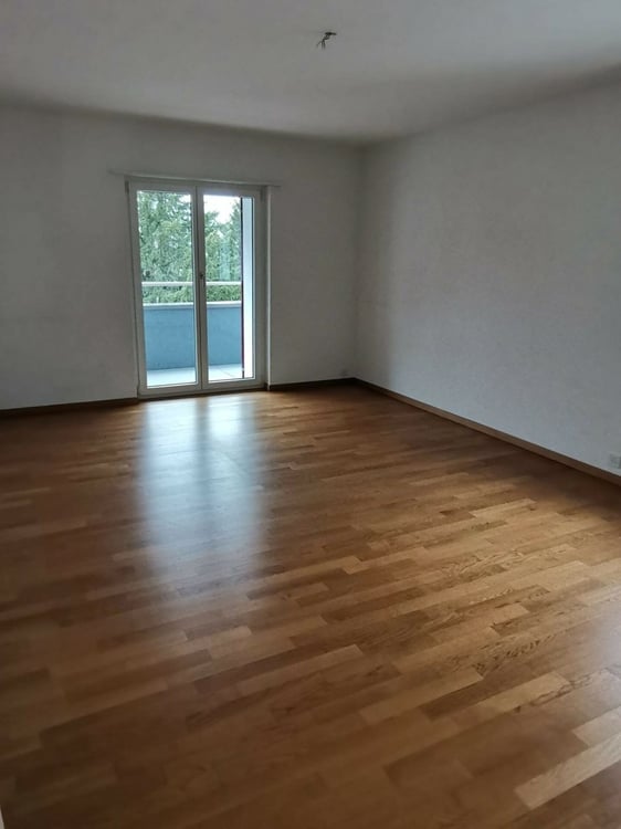 Ruhige und sonnige Lage am Zürichberg  Befristet auf 1 Jahre, Verlängerung möglich 7