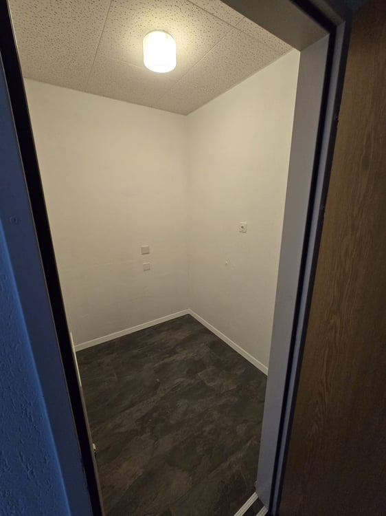 Wohnung nach Umbau zu vermieten 6