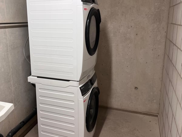 Neubau Erstbezug - Hochwertiges 6 Zimmer Reihenhaus mit Garten 12