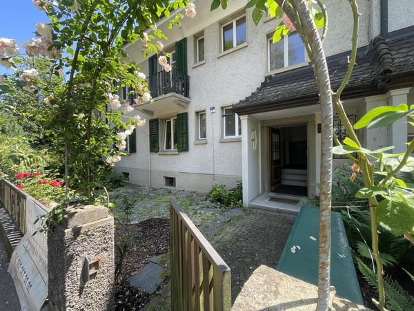 Charmante 4.5-Zimmer-Wohnung im Zweifamilienhaus, Schöngrund 11