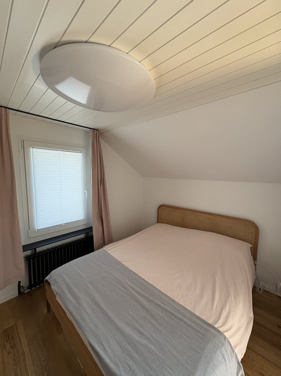 Modern furnished apartment with cellar & attic storage 4