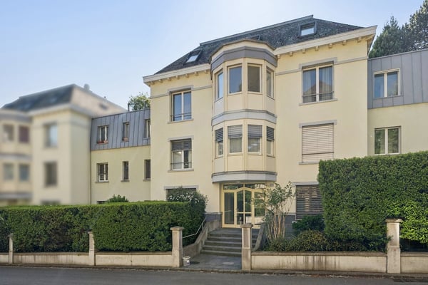 Ruhiges und sonniges Wohnen an bevorzugter Lage in der Stadt Zürich 9
