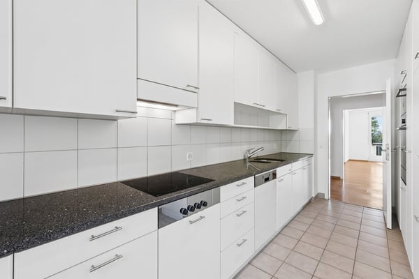 Ruhiges und sonniges Wohnen an bevorzugter Lage in der Stadt Zürich 7