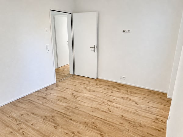 Moderne 4.5-Zi.-Gartenwohnung in Zürich Affoltern 2
