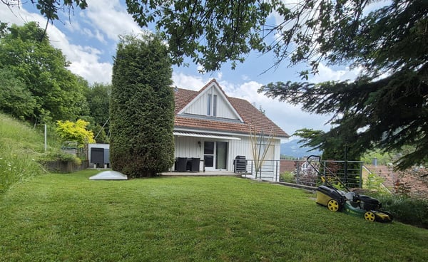 Haushälfte mit eigenem Garten, Pool und Sauna - Wohnen mit Lebensqualität 3