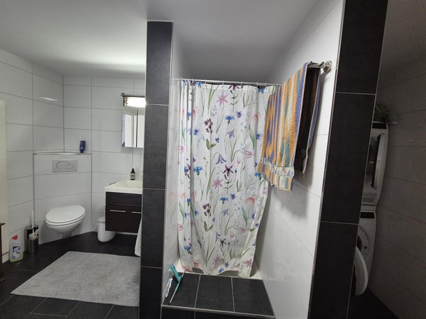 Haushälfte mit eigenem Garten, Pool und Sauna - Wohnen mit Lebensqualität 5
