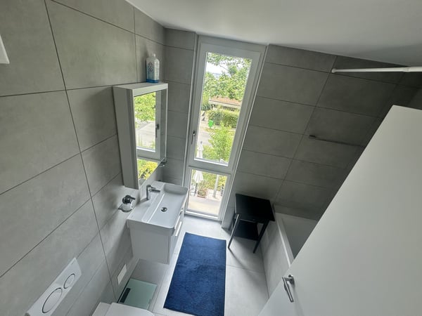 2x FURNISHED ROOMS with private BathroomFOR RENT RENENS (VD) 3