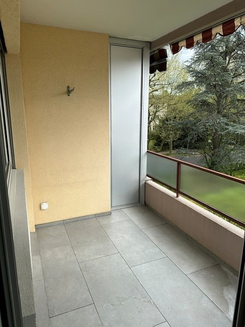 Moderne grosse Wohnung in Allschwil 13