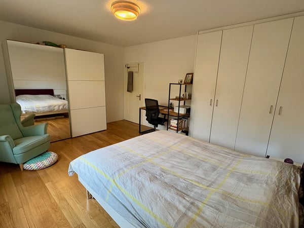 Möblierte 3.5-Zi-Wohnung (95 m²) mit Terrasse | Elfenau | 15.07.2615.07.27 | CHF 2'200 inkl. NB 4