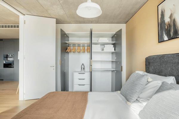 Modenerne 2,5 Zimmerwohnung hoch über den Wolken in Zürich-Oerlikon 10