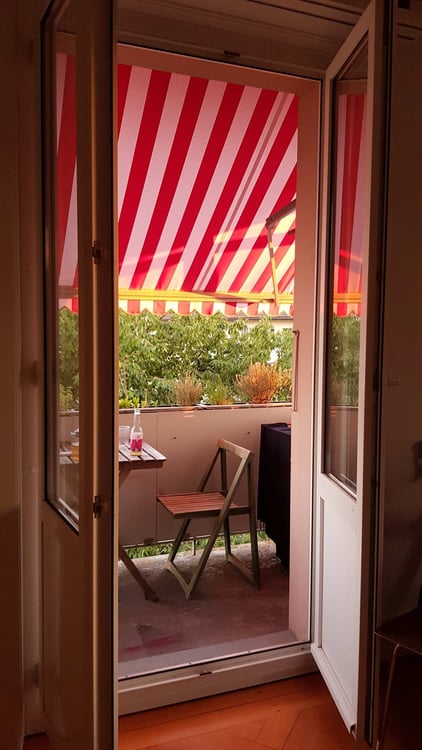 Grosszügige, helle 3.5-Zimmer-Wohnung mit Balkon im Stöckacker 6