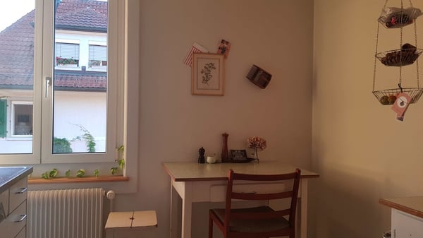 Grosszügige, helle 3.5-Zimmer-Wohnung mit Balkon im Stöckacker 4