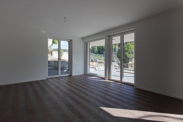 Exklusive 3.5 Zi- Neubauwohnung (100m²) mit 43m² Aussenfläche nahe Zürich 4