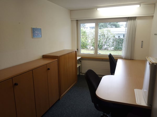 Büro/ Gewerberaum 4