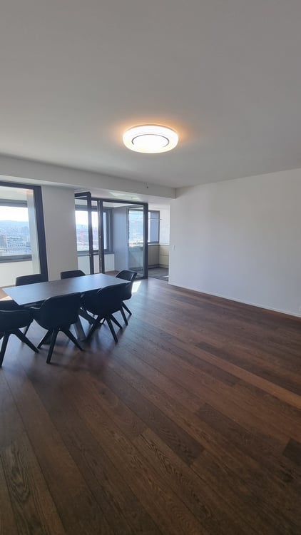 Premium 74m2 apartment with skyline view Hardturmpark Tower 9