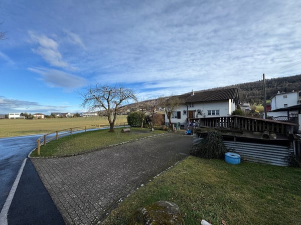 Freistehend | Sonnig | Grosser Garten | Ausbaupotenzial 2