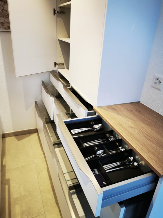 Neuwertiges, möbliertes, Studio mit 20m2 Terrasse 5