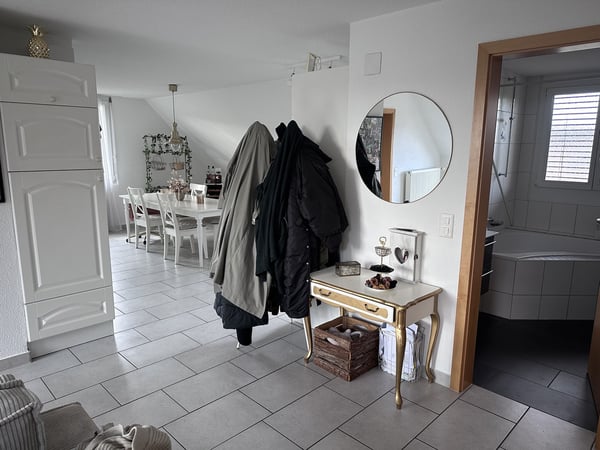 Wunderschöne 2.5 Zimmer-Dachwohnung zu vermieten 4