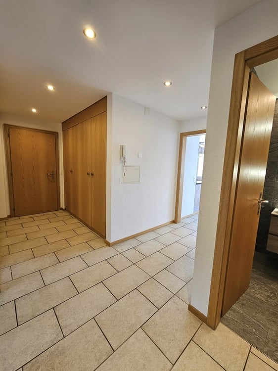moderne 3.5-Zimmerwohnung mit Balkon 9