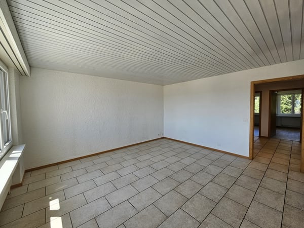 moderne 3.5-Zimmerwohnung mit Balkon 6