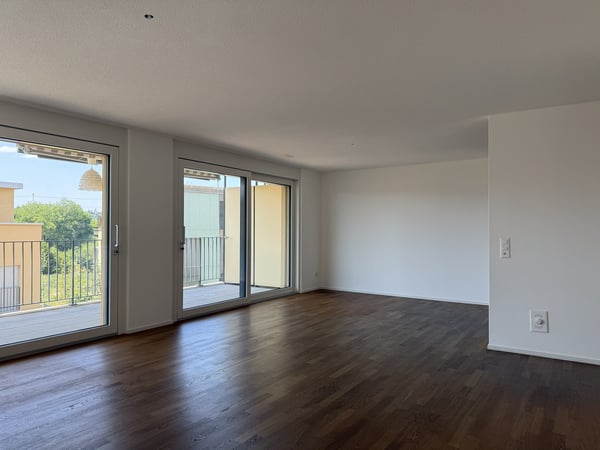 Moderne, Helle, Ruhige und Grosszügige 4.5-Zimmer-Wohnung in Brüttisellen 9