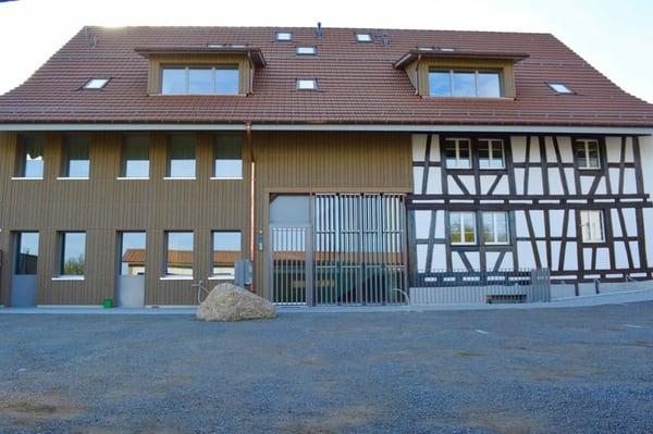 Sehr schöne 5 1/2 Zimmer Wohnung in idyllischem ehemaligen Bauernhaus 4