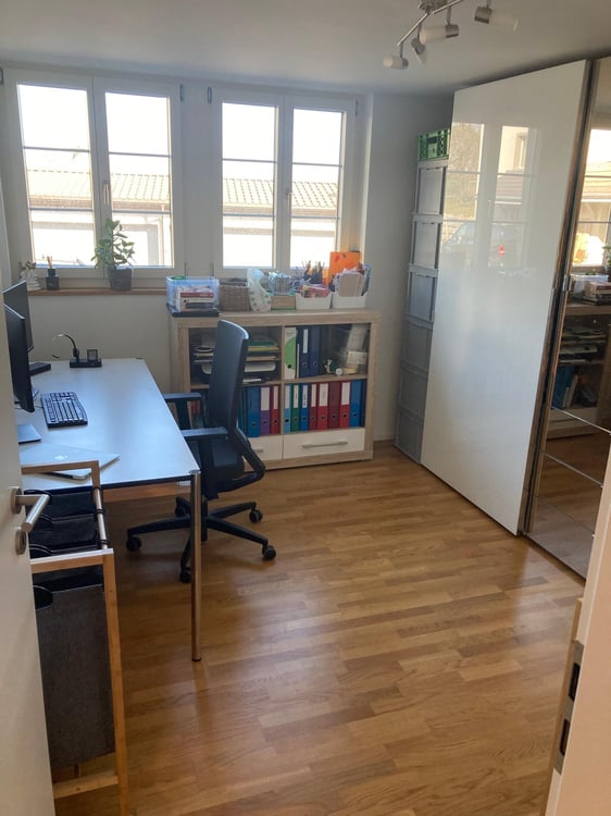 Sehr schöne 5 1/2 Zimmer Wohnung in idyllischem ehemaligen Bauernhaus 8