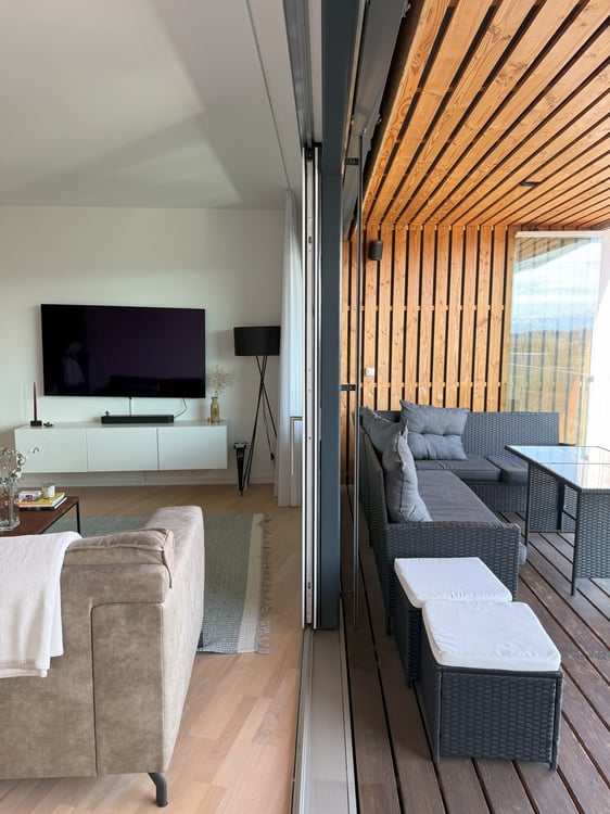 3.5 Zimmer Wohnung mit Loggia und Bergsicht 4