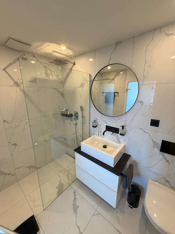3.5 Zimmer Wohnung mit Loggia und Bergsicht 12
