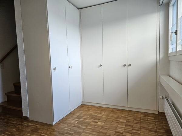 Helle 5.5-Zimmer-Maisonette mit Seesicht 10