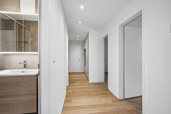 Erstbezug: Stilvolle 4.5-Zimmer-Wohnung in Adliswil 3
