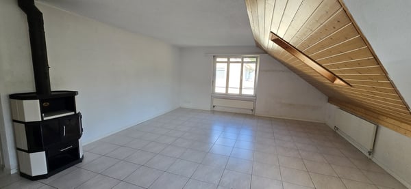 Nachmieter für eine günstige 4 1/2 Zimmerwohnug gesucht. 1
