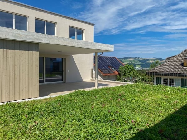 Modernes 5.5-Zimmer-Einfamilienhaus mit Garten in St. Erhard  Nachmieter gesucht 3