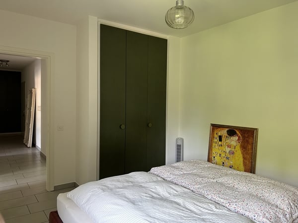 First occupancy after complete renovation  exclusive 2.5-room apartment with glazed winter garden, air conditioning and elevator, only 50 metres from Lake Lugano 4