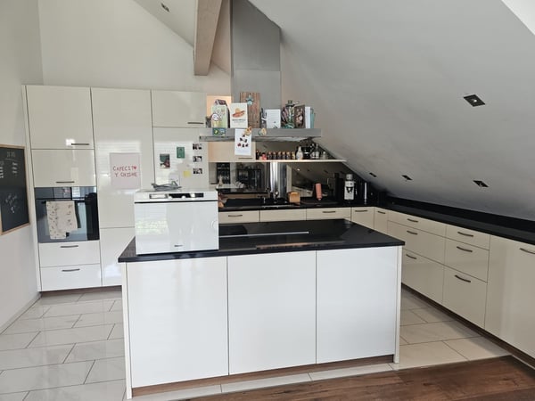Moderne 3.5 Zimmer-Dachwohnung 3