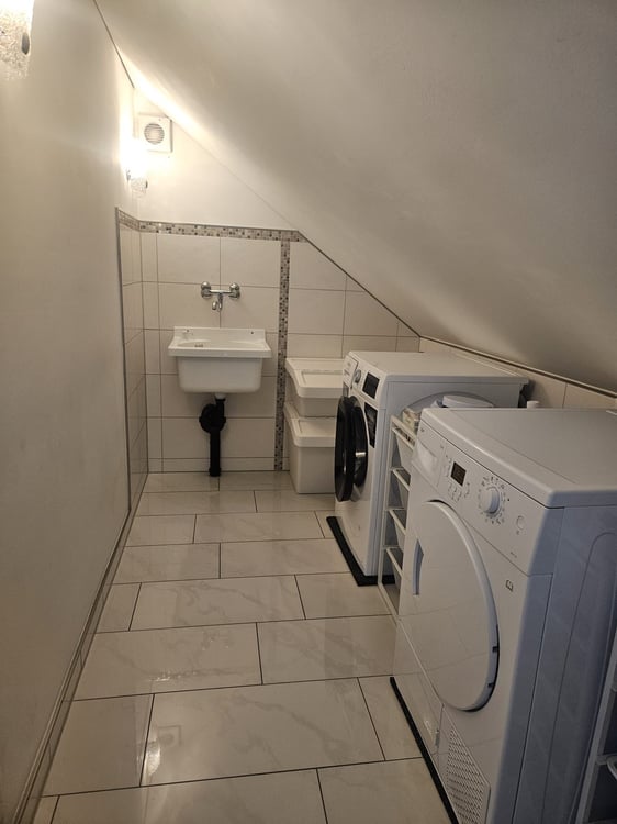 Moderne 3.5 Zimmer-Dachwohnung 11