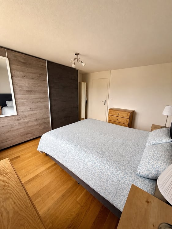 Fully Furnished Apartment with Dedicated Home Office in Thun | September 2026  January 2027 5
