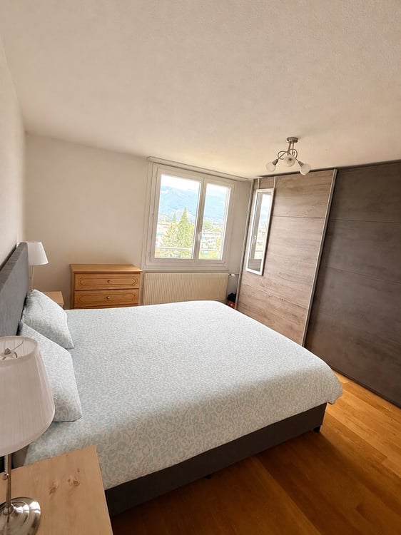 Fully Furnished Apartment with Dedicated Home Office in Thun | September 2026  January 2027 6