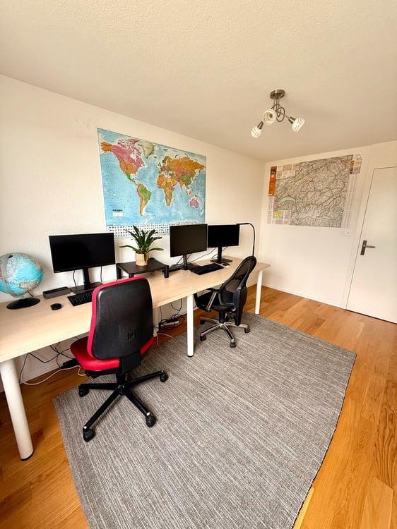 Fully Furnished Apartment with Dedicated Home Office in Thun | September 2026  January 2027 11