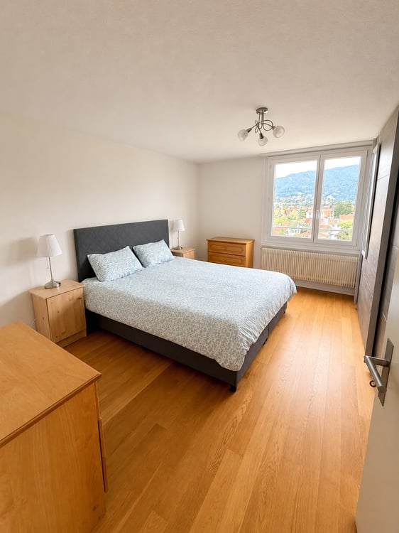 Fully Furnished Apartment with Dedicated Home Office in Thun | September 2026  January 2027 4