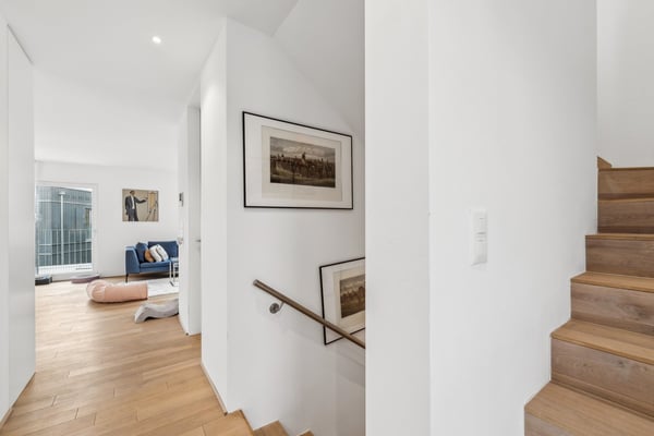 4.5 Zi. Maisonette-Wohnung 155m2 & 70m2 Terrassen - nur 2 Wohnungen im Haus! 8