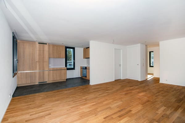 2.5 Zimmerwohnung direkt am Bahnhof Rüti 3
