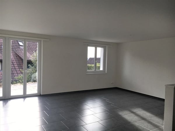 an sonniger und sehr ruhiger Lage mit herrlicher Aussicht 8