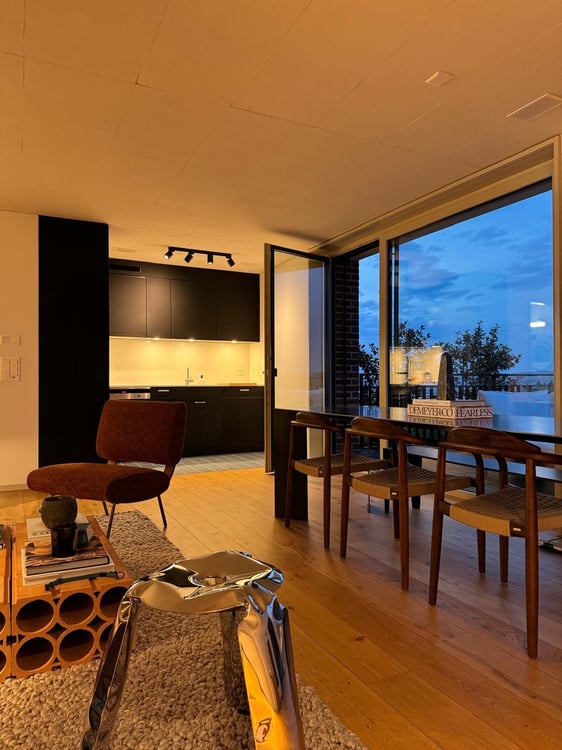 Private Room in Lake View Design Furnished Apartment 3