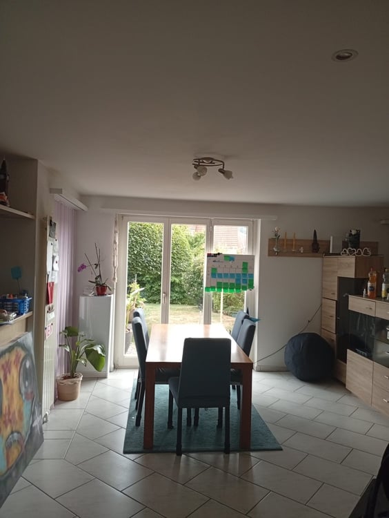Charmante 5.5 Zi-Whg Maisonette mit grossem, pflegeleichten Garten 8