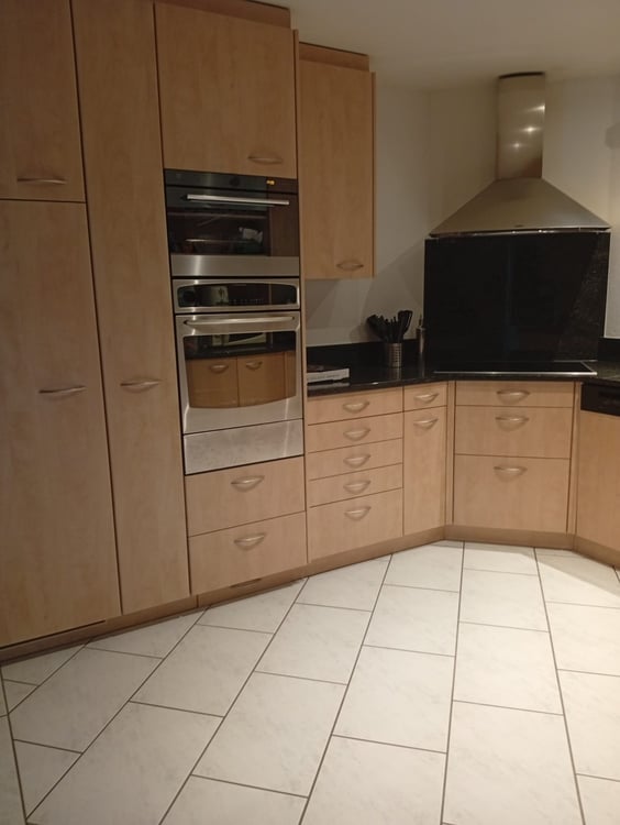 Charmante 5.5 Zi-Whg Maisonette mit grossem, pflegeleichten Garten 2